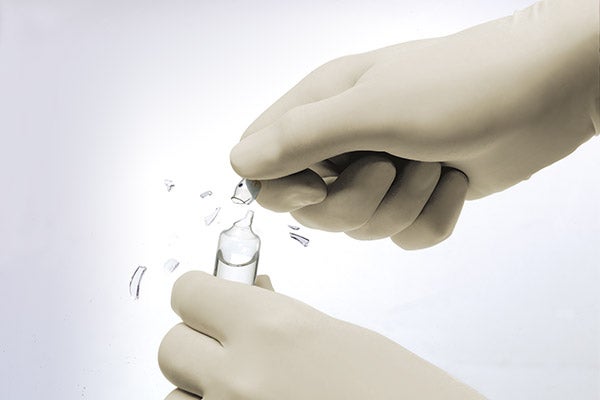 Breakage of a glass ampoule - flying glass splinters